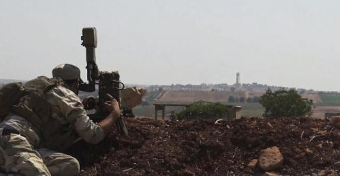 俄罗斯出手，叙利亚政府军连战连捷，恐怖分子纷纷逃亡土耳其