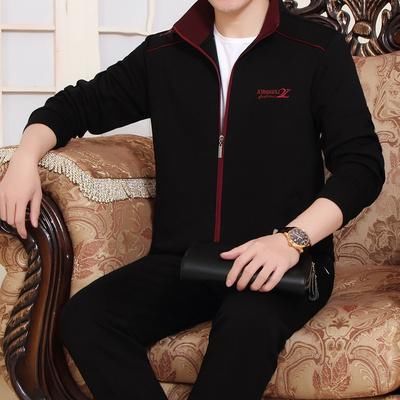 别傻傻的穿衬衣，太土!今年流行这样的卫衣，减龄有型还不贵