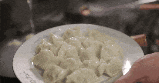  『倒入切碎』4位总厨的15款秘制馅料，别管饺子包子馄饨，个个鲜嫩多汁又好吃