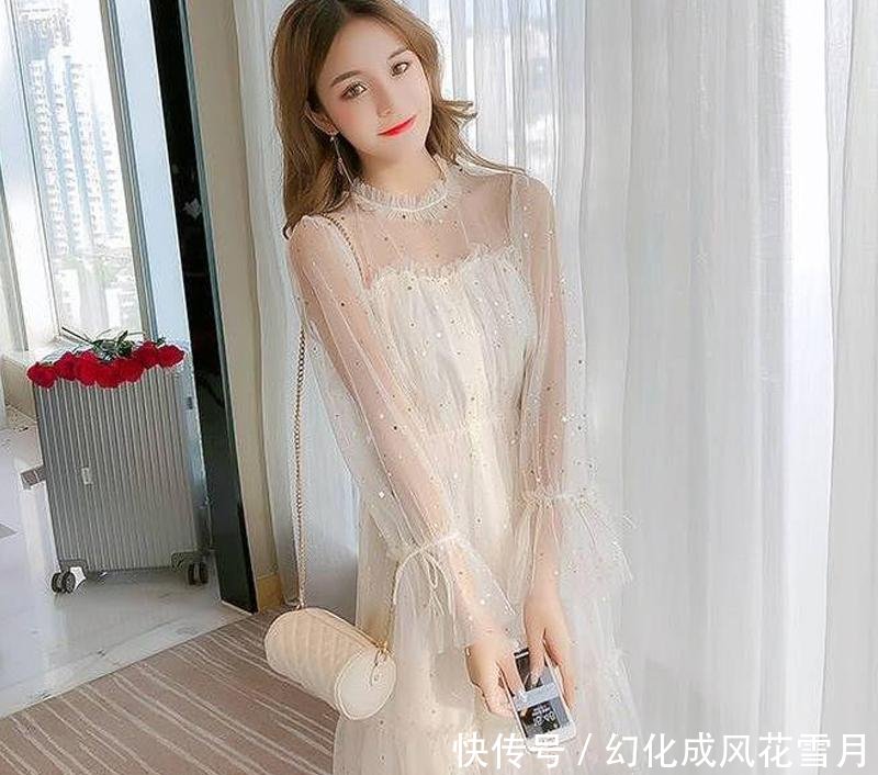 「上身」现在的小姨真会穿!把网纱连衣裙穿上身,真美