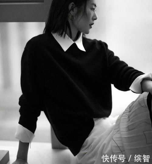  穿不出：针织衫千万别乱穿，看刘雯是怎么搭配的，一般人穿不出这种感觉