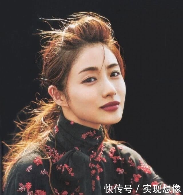 秀智@看了秀智的早春玫瑰妆,又想初恋了