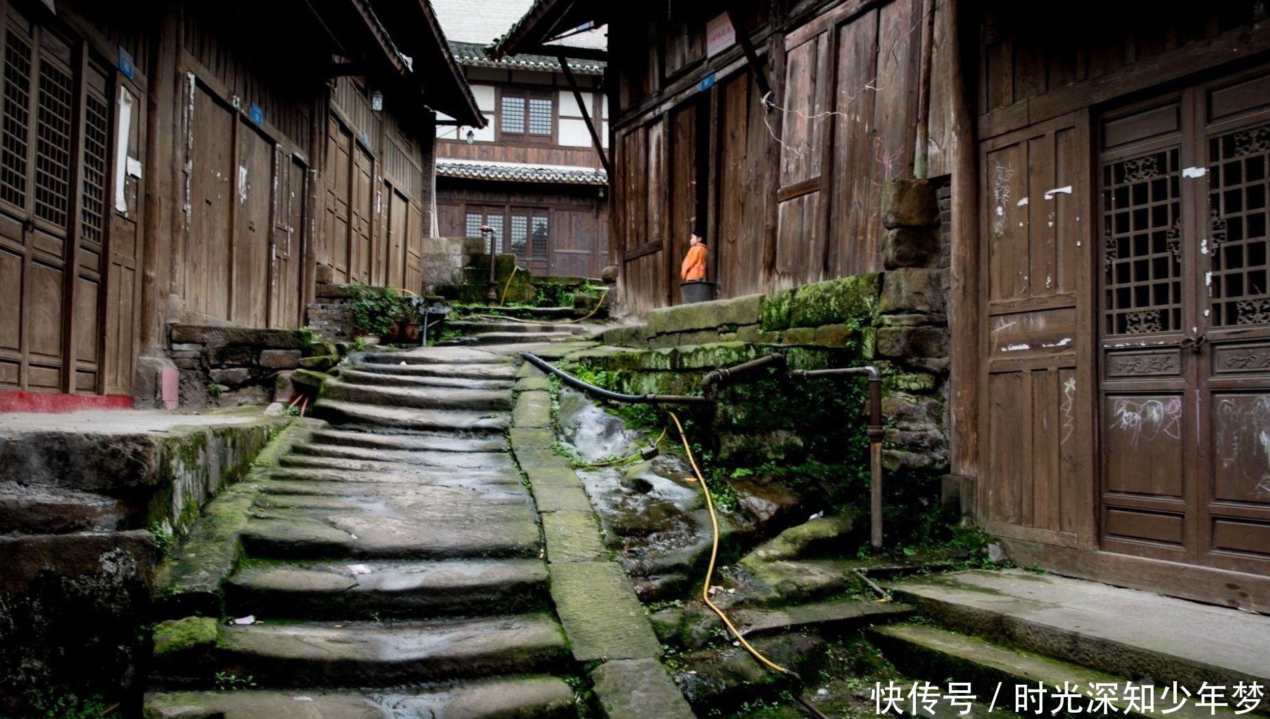 重庆这座免费古镇,内藏万里长江第一街,在美国已被纳入课本范文