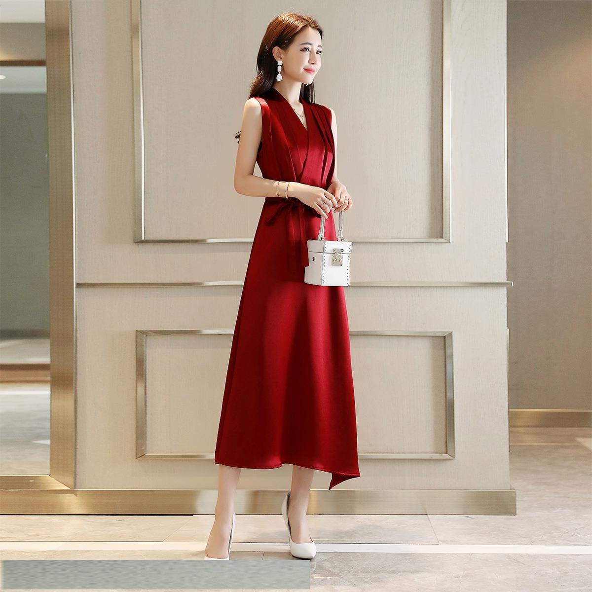 实在太美了!穿上这些连衣裙，拉长身材比例线条，看起来超有魅力