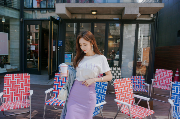 女神孙允珠，香芋蜜柚芭莎丽人娇甜牛仔装