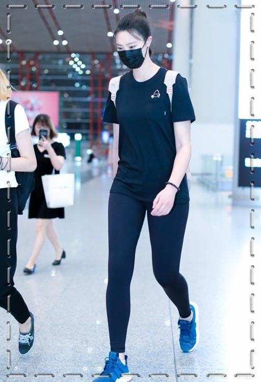 192惠若琪穿紧身裤竟惨败173关晓彤？网友：果然瘦子就是显高啊！