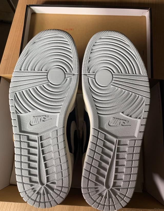  『麂皮』AJ1灰麂皮，开箱测评！