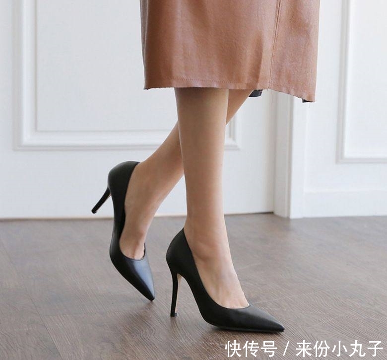 【女人味】性感尖头让你行走无忧,一双高跟鞋散发女人味
