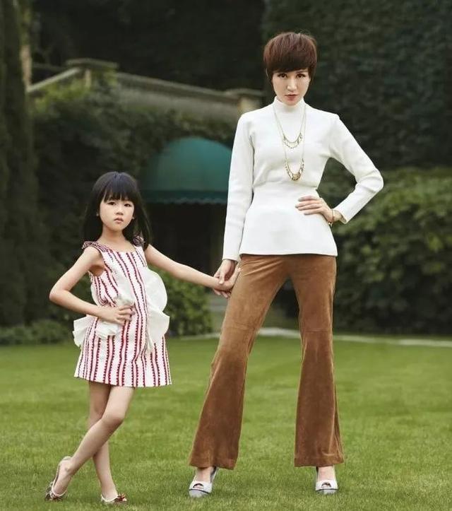 t01d1098e7b58207522.jpg?size=640x723