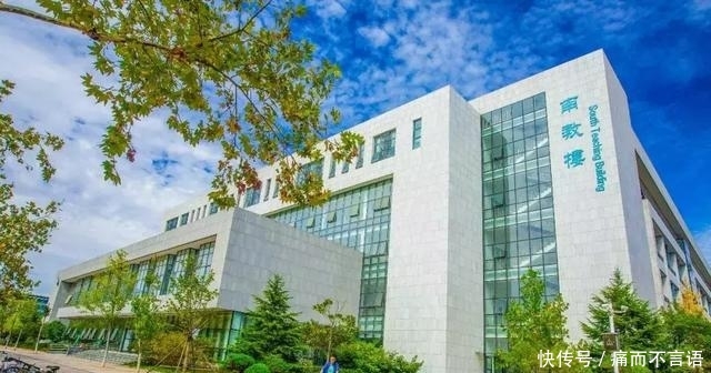 开学了，去青岛最美大学去逛一逛吧，个个堪比5A级景区