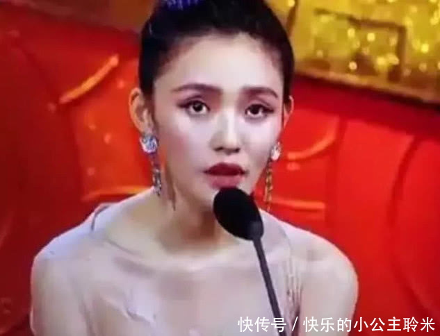 当钟楚曦与林允同穿吊带衫，才知道健身瘦和节食瘦的差距有多大