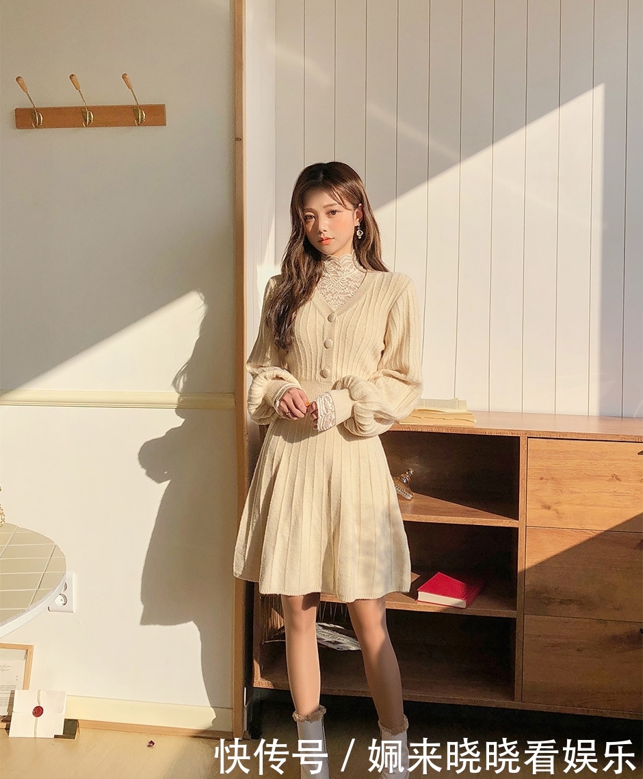  model：Korean model套装搭配图集第九十三篇