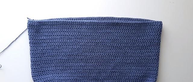  「不加不减钩短针」女孩出门需要一个大包包，把零碎的东西全装进去，大号网条包教程