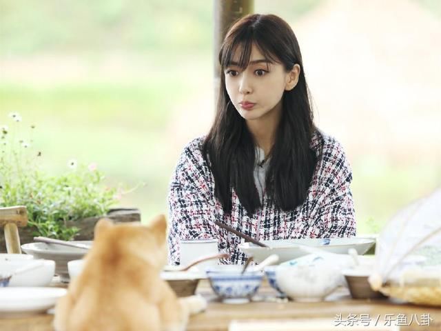 为何29岁的baby皮肤会这么好？看她起床后做的这件事也许就懂了