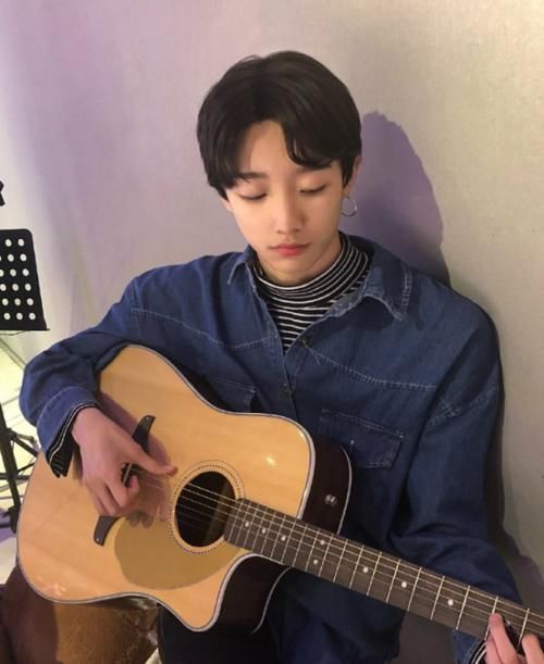 「那刻」艾比不穿女装“大变样”看到他穿回男装那刻全网女生沸腾了