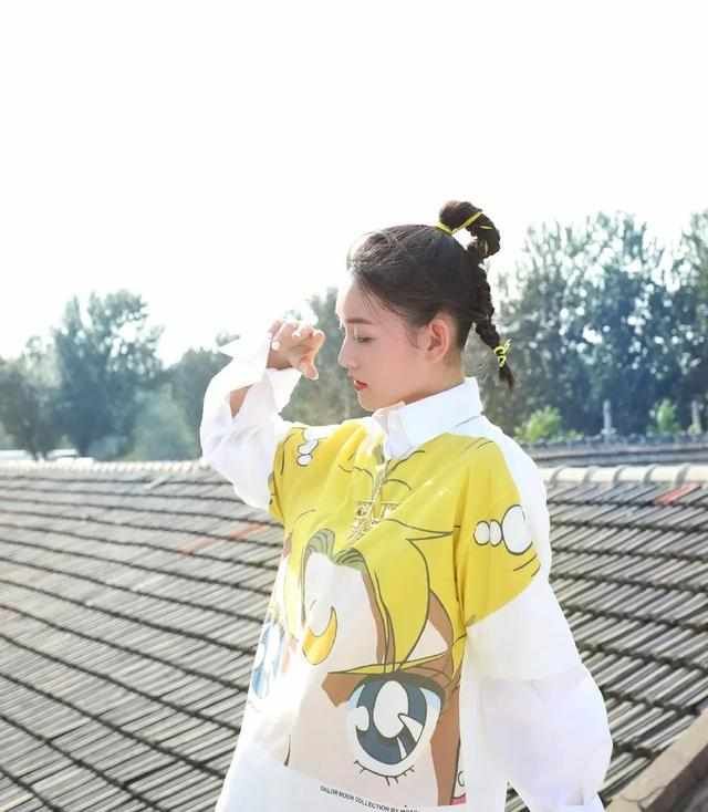 『依依』长开了的蒋依依惊艳到“抢”女主风头!19岁的她会是新一代“国民闺女”吗?