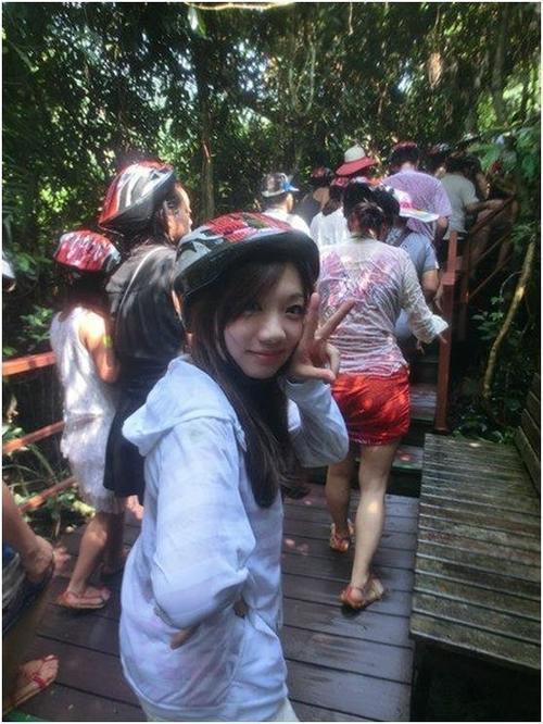 在三亚的碧海蓝天上我要飞得更高，看得更远