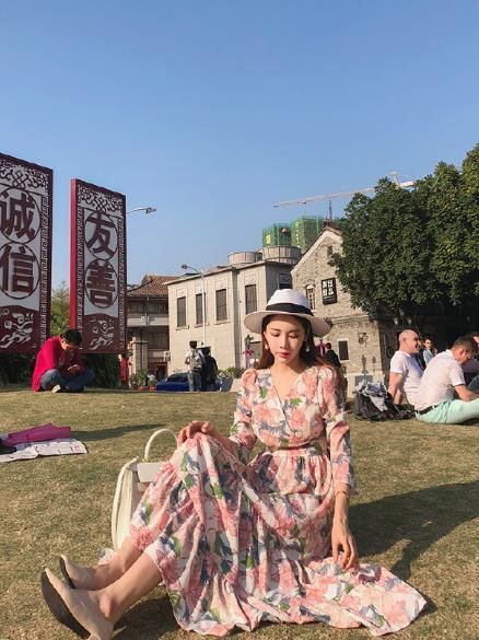  小姐姐|精致高雅美女小姐姐，尽显女人味，现别具一格的美！