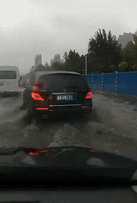 河北再发暴雨预警！多地“看海”，防汛应急响应启动