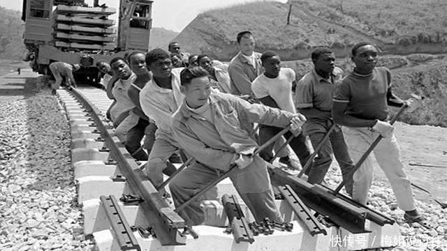 一条铁路，出动中国五万人修了6年，外国专家称除了中国无人能修