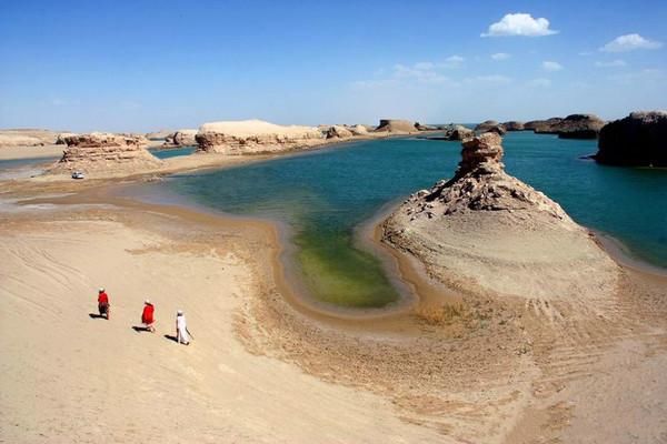 可可西里无人区  盐湖沙漠雅丹雪山湖泊草原原始风貌生机盎然