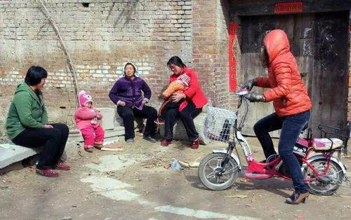 在农村，“真穷人”和“伪富人”，到底该怎么分辨？专家给出答案
