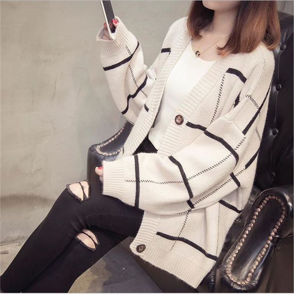 9月渐凉!刚上市就火了“薄款”秋装，搭小脚裤特别美，人见人夸