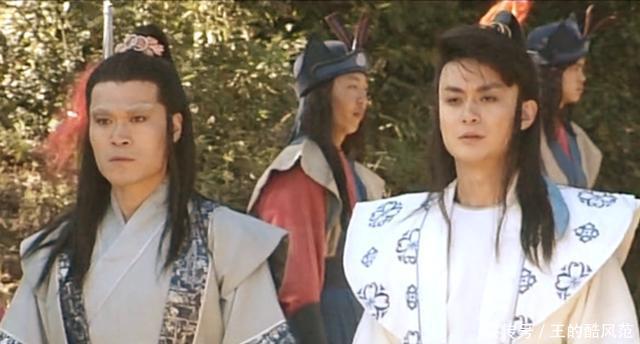  [金丝龙鳞闪电劈]白眉大侠此刀与徐良的金丝大环刀并驾齐驱，为何给人印象不深