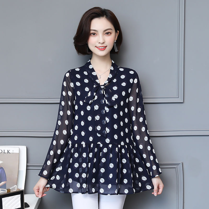 中秋国庆出游，6070后女人，就带这“秋款妈妈装”，美翻了