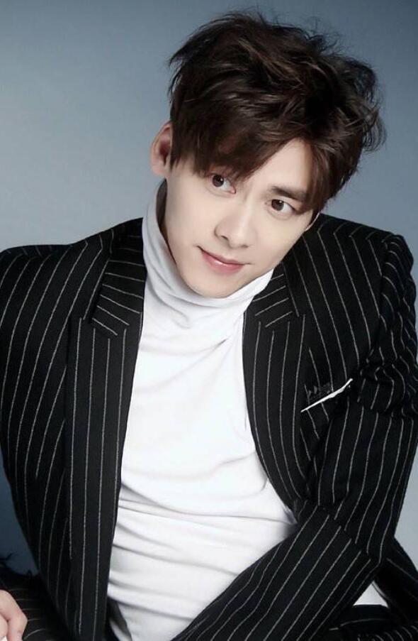 李易峰专心拍了8个月的《动物世界》,会是他的