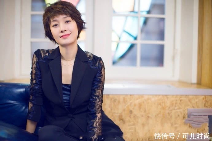 马伊琍不过是梳了个三七分刘海，就显胖了10斤，网友：被发型毁了