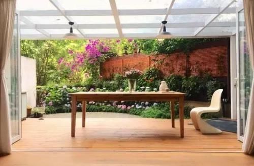 #小别墅#48㎡奇葩小户型,男主不仅整了小院,还设计出2室小别墅的既视感