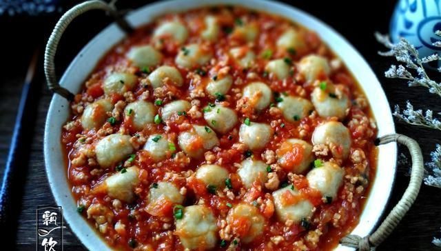 『肉末芋丸』它是强碱性食物,常吃身体好,我家这样做,每次吃光盘,天天想做