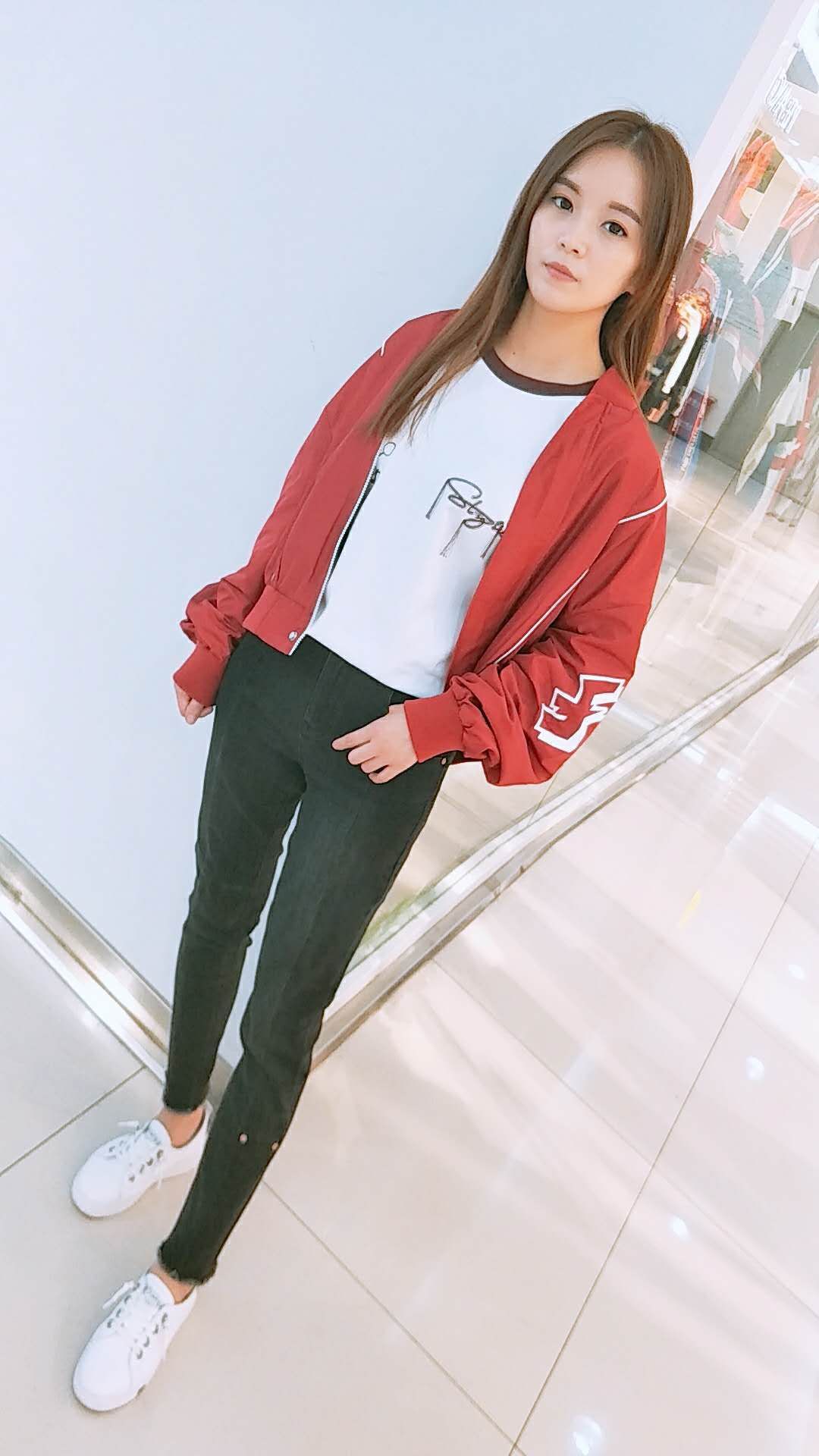 每日推荐:非常好看的三套秋季日常穿搭