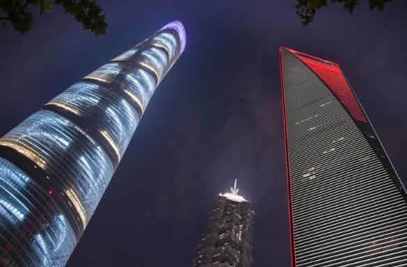 我国第一高楼：历时8年才建成全楼118层，每天游客参观量达三万