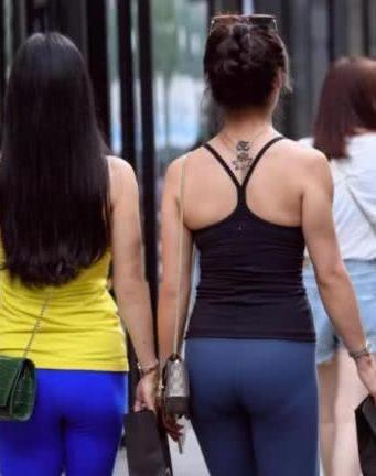 当你走在街上，看到最多的就是穿打底裤的小姐姐，尽显优美曲线