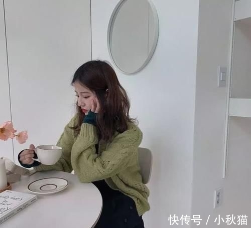  [色奶奶衫混搭]2020年穿“奶奶衫”的你，真的美炸了！