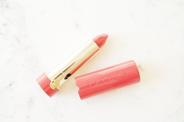 Tatcha唇膏出新色!确认过眼神，是日系的感觉!