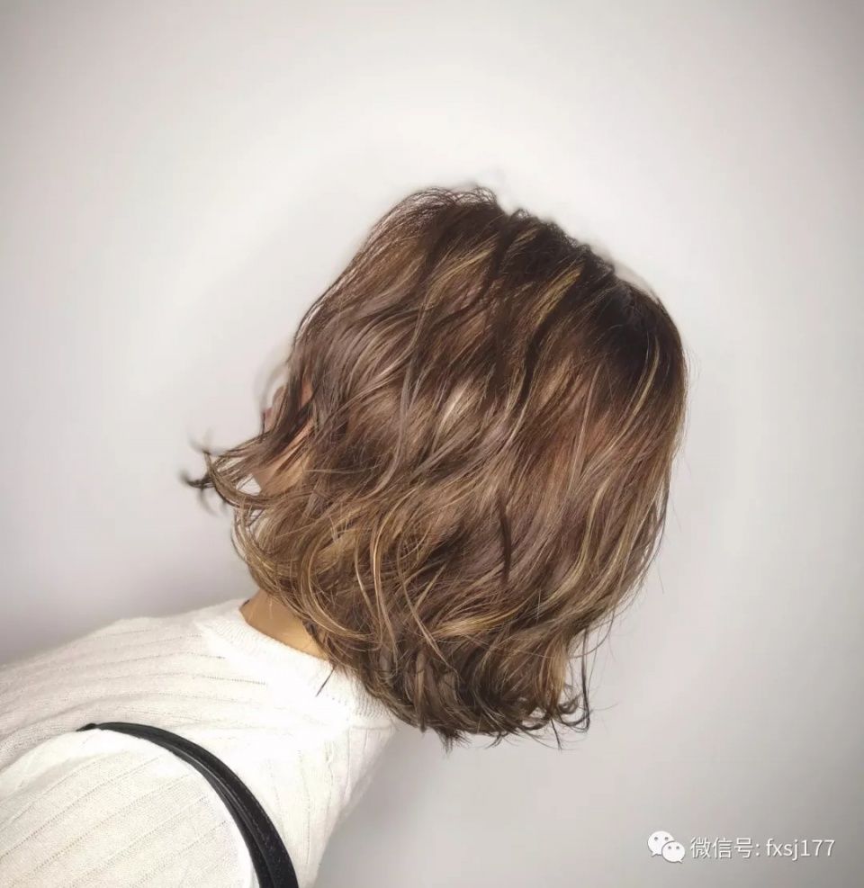 秋天烫发最流行，非“二七烫”莫属