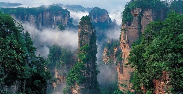 之前霸气十足的景区名字,但改完被网友吐槽:这也太崇洋媚外了!