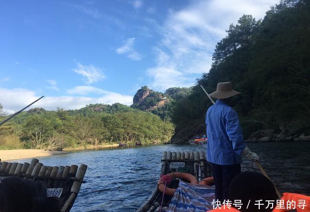 中国最美溪流原来在福建,乘坐竹筏漂流九曲,做一场光怪陆离的梦
