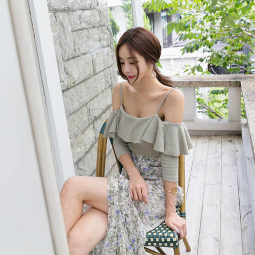 孙允珠淡绿抹茶清新儒雅吊带裙