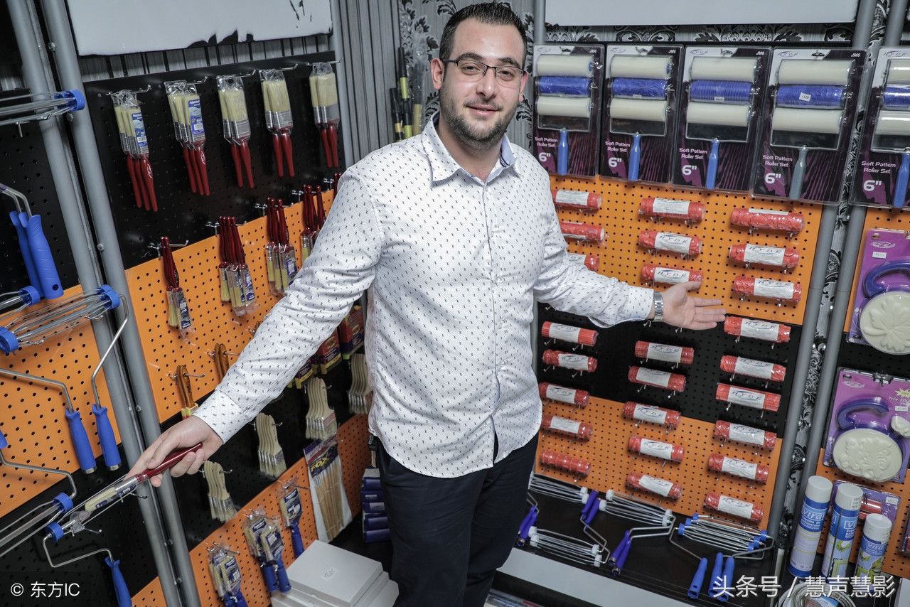 叙利亚小伙做淘宝模特日赚5000元,梦想买100