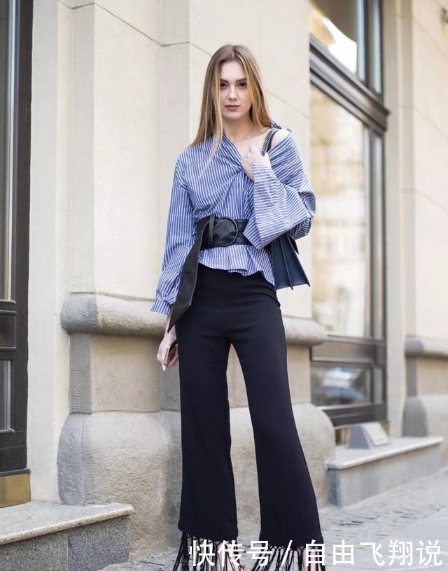 来看看@早春没有衣服穿?衬衫“一衣多穿”的穿搭指南,经典简约又优雅