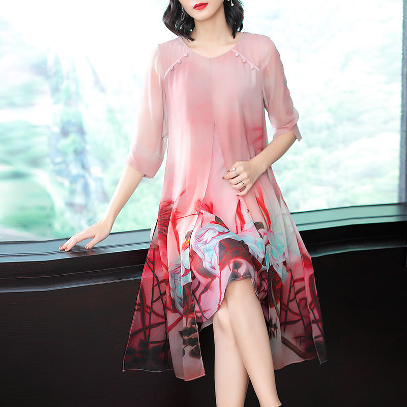 天，新出三千多杭州“丝绸裙”现价一折!媳妇好不容易抢8件