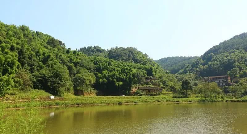 重庆距离最近的两个镇：两地镇政府仅距1公里，名字都很好听