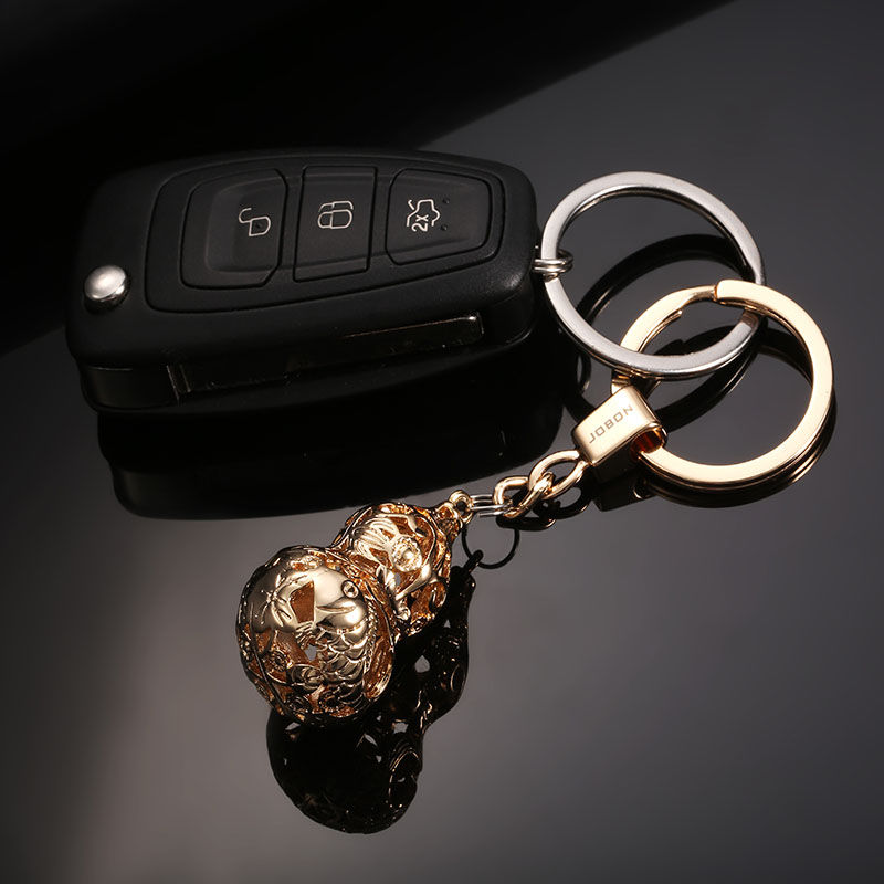 还在用传统钥匙扣?当下爆火的黄铜钥匙扣，款款精致又大气