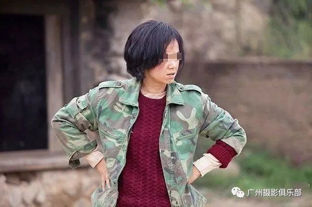 细数拍人像几个重要的手部摆姿的要点，您一定要记清楚了。