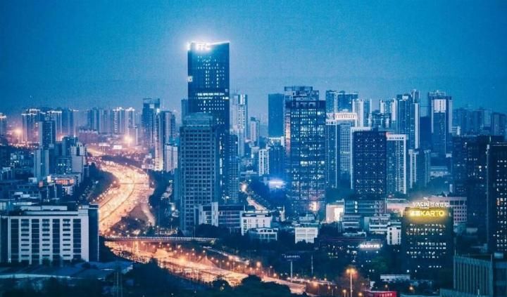 中国正在崛起的城市群: 不是长三角、粤港澳, 也不是京津冀