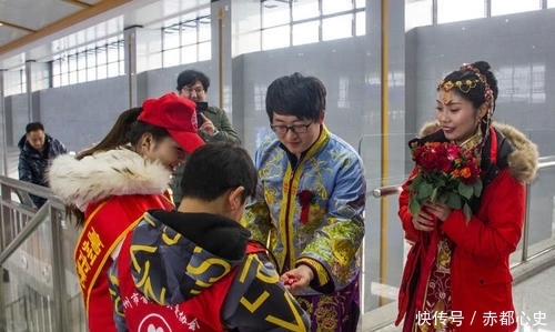  女硕士■农村小伙乘坐高铁，30元娶回家漂亮女硕士